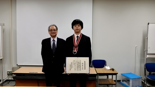 M2の加藤が2022年度情報科学研究科賞を受賞しました。